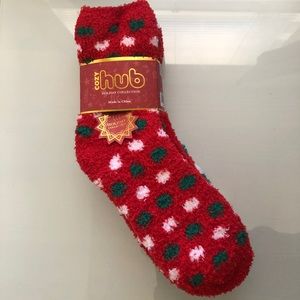 🥰 Cozy Hub Holiday Collection Fuzzy Socks Set